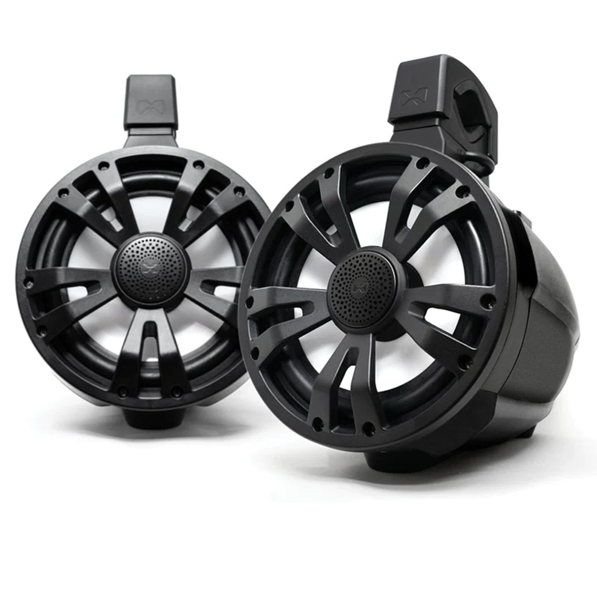 Soundbar vs speakers: which outdoor audio setup is right for your vehicle?